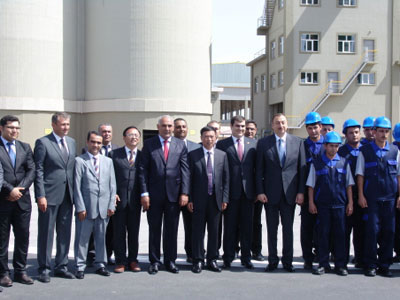 Asistencia a la celebración de la planta de cemento de GEMIKAYA GROUP en Azerbaiyán
